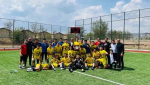 Talasgücü Belediyespor U18 takımının grubu Ankara oldu