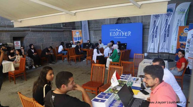 Büyükşehrin ücretsiz YKS Tercih Danışmanlığı hizmetine gençlerden yoğun ilgi