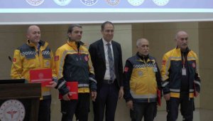 İl Sağlık Müdürü Erşan: "Son 10 ayda çağrı merkezimize 325 bin 897 çağrı yapıldı"