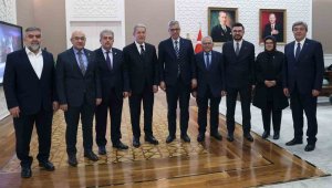 AK Parti heyetinden, Sağlık Bakanı Memişoğlu'na ziyaret