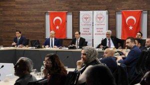 Kayseri'de 2024 yılı sağlık hizmetleri masaya yatırıldı