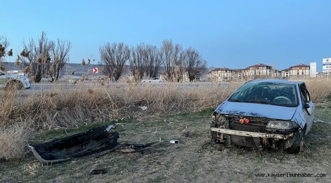 Takla atan otomobil araziye uçtu: 4 yaralı