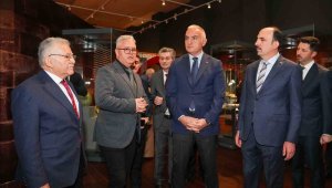 Başkan Büyükkılıç; Millet Kütüphanesi'nde Anadolu Selçukluları Sergisi'nin açılışına katıldı