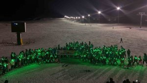 Erciyes'te spor şenliği ve gece kayağı