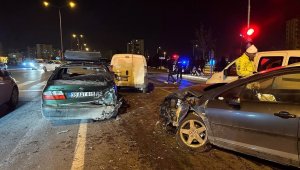 Kayseri'de zincirleme kaza: 1 yaralı