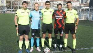 Şampiyon Döğergücü FK farklı kazandı