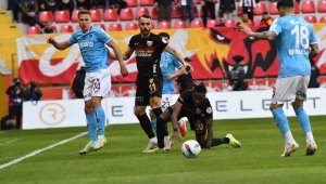 Trendyol Süper Lig: Kayserispor: 0 - Trabzonspor: 0