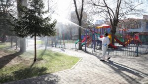 Bahar aylarının gelmesiyle Melikgazi Belediyesi ilaçlama çalışmalarına başladı