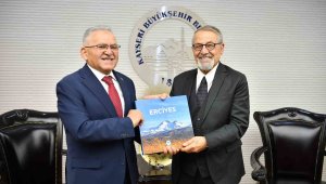 Başkan Büyükkılıç, Prof. Dr. Naci Görür'ü ağırladı