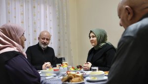 Başkan Çolakbayrakdar, Kocasinan'ın çınarlarıyla gönül sofrasında bir araya geldi