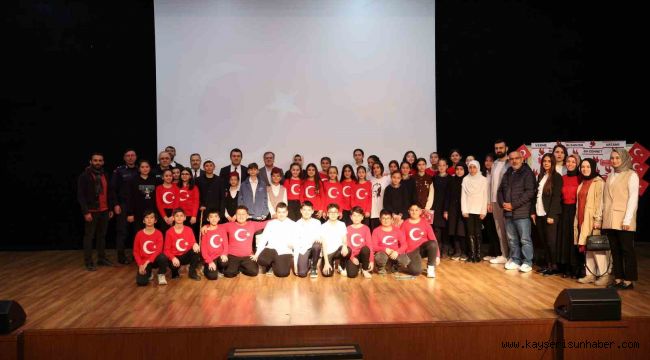 Başkan Özdoğan: "İstiklal Marşımız milletimizin hürriyet meşalesidir"
