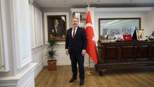 Başkan Palancıoğlu: "Çanakkale Zaferi, aziz milletimizin tüm imkansızlıklar karşısında gösterdiği destansı mücadelenin adıdır"