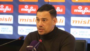 Çağdaş Atan: "Bu dalgalı performanslar ile bu istikrarsızlıkla hedeflerimize ulaşmamız çok zor"