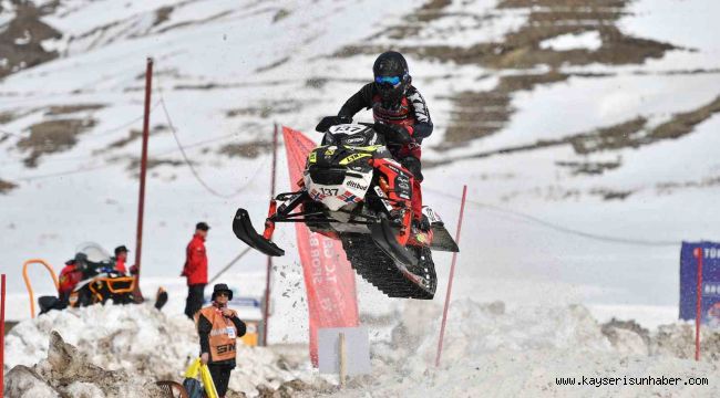 Erciyes'te Dünya Kar Motosikleti Şampiyonası heyecanı başladı