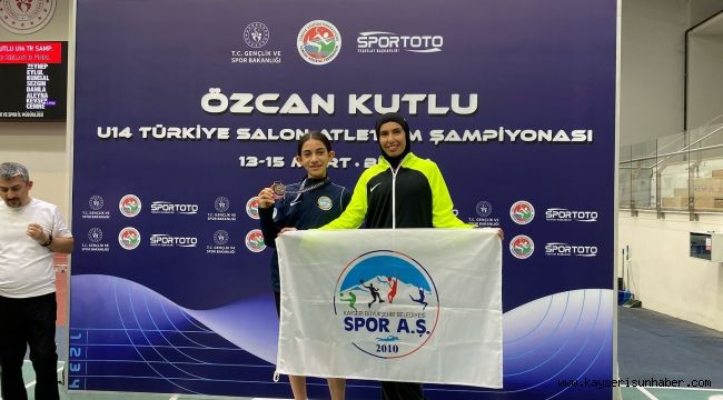 Kayserili Ravzanur Avkıran, Türkiye Üçüncüsü oldu