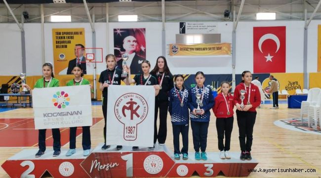 Kocasinan, masa tenisi arenasında bir kez daha şampiyon