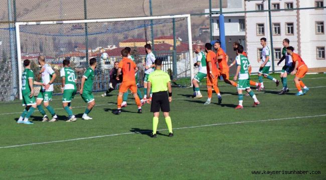 Yahyalıspor BAL'da küme düştü