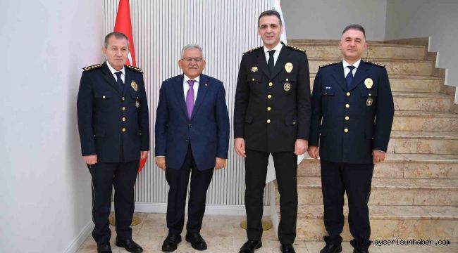 Başkan Büyükkılıç: "Kahraman polislerimizin kuruluş yıl dönümünü yürekten kutluyorum"