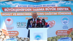 Başkan Büyükkılıç'tan üreticiye 11,5 milyon TL'lik 238 ton tohum desteği
