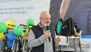 Başkan Çolakbayrakdar: "Lider şehir Kayseri, şimdi de satrançta öncü olacak"