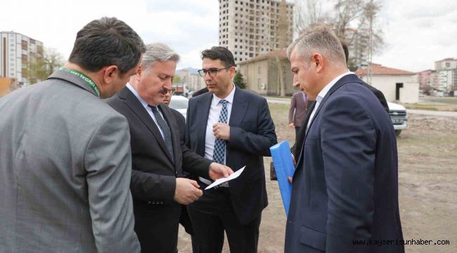 Başkan Palancıoğlu: "Melikgazi'de metruk yapı kalmayacak"