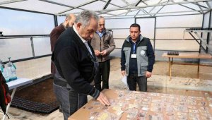 Başkan Yalçın tulumu çekti, tohumları toprakla buluşturdu