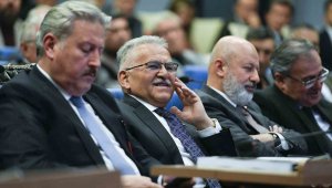 Büyükşehir Meclisi'nde 2024 yılı faaliyet raporu onaylandı