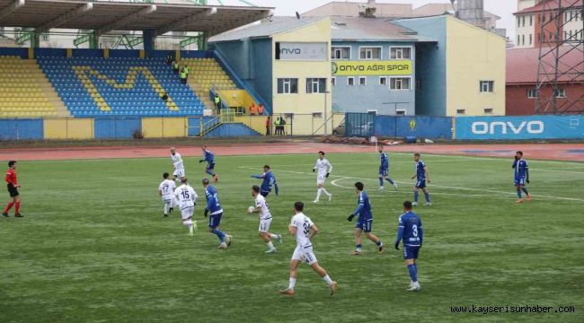 Erciyes 38 FK, Ağrı'dan puanla döndü