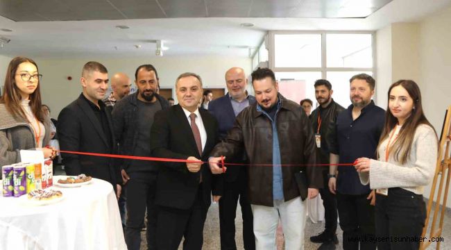 ERÜ'de 'Amfilerden Setlere Yönetmenlik' paneli düzenlendi