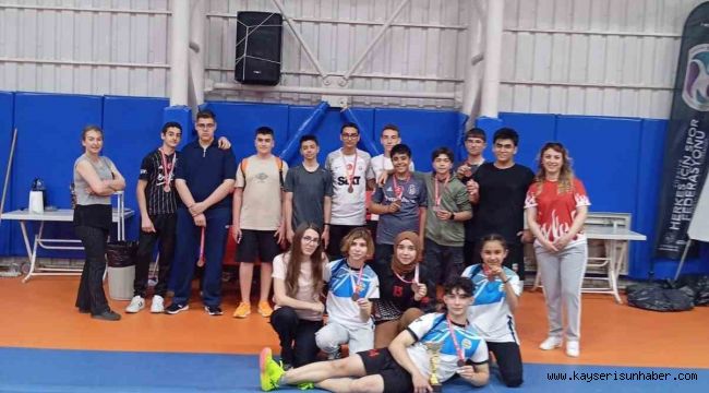 ERVA Spor Okulları, kürsüye ambargo koydu