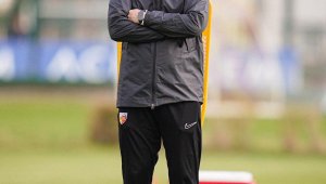 Kayserispor, Jakirovic ile 11. maçına çıkacak