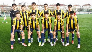 Talas Belediyespor U15 takımında yüzler gülüyor