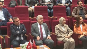 TURKOVAC Aşısı Proje Lideri Özdarendeli: "Osmanlı'dan gelip Cumhuriyet döneminde devam eden aşı kültürüne sahip olmuşuz"