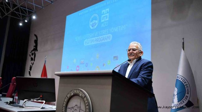 Başkan Büyükkılıç: "Ya öğrenen ol, ya öğreten ol"