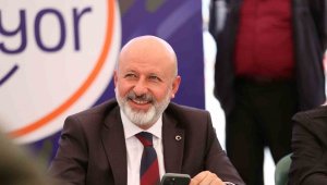 Başkan Çolakbayrakdar, "Gece gündüz demeden Kocasinan'ın her mahallesindeyiz"