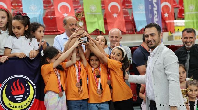 Başkan Çolakbayrakdar: "Kayseri'yi satrançta da marka şehir yapmak için çalışıyoruz"