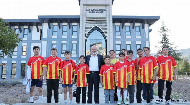 Başkan Çolakbayrakdar: "Şehrimizin en eşsiz merkezi, 7'den 70'e herkesin vazgeçilmezi olacak"