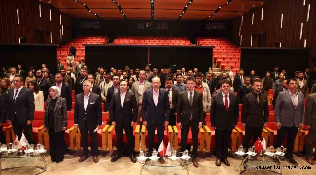 Başkan Gülsoy: "Dijital değişim ve dönüşümün etkilemediği hiçbir nokta kalmadı"