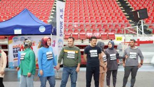 Büyükşehir'in Aile Yılı'na özel etkinliğinde aileler kıyasıya yarıştı