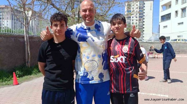 ERÜ'den 'Bir gün değil, her gün sizinleyiz' etkinliği