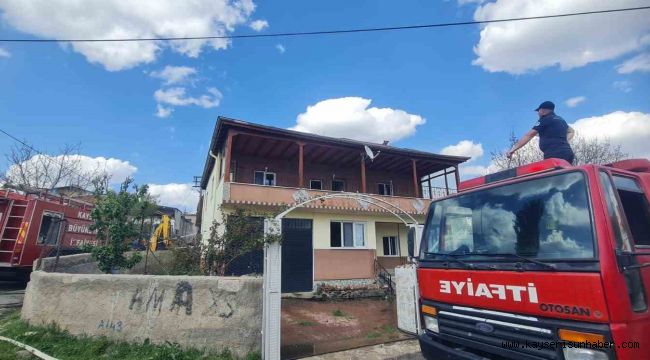 İki katlı evde yangın