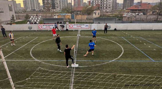 Kayseri'de Ayak Tenisi heyecanı yaşandı