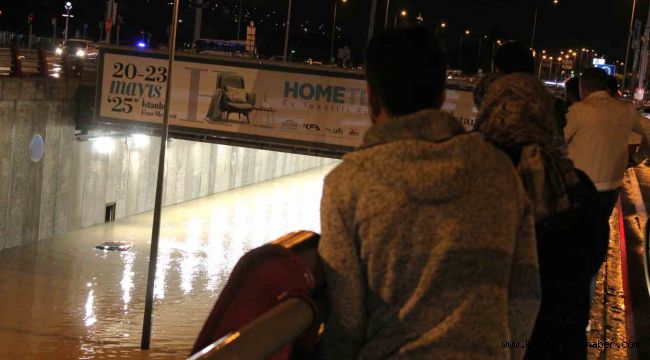 Kayseri'de sağanak hayatı felç etti