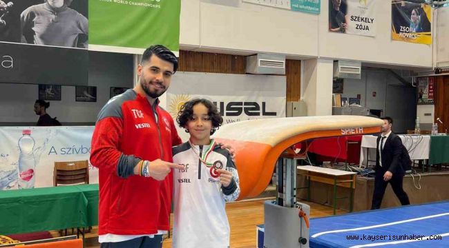 Kayserili jimnastikçiler Macaristan'da kürsüye çıktı