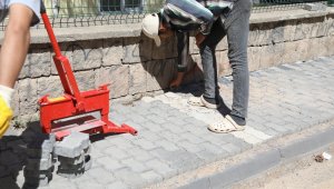 Melikgazi, İldem'e konforlu yaya yolları yapıyor