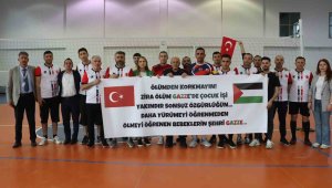 Sağlıkçılardan 'Filistin' hassasiyeti
