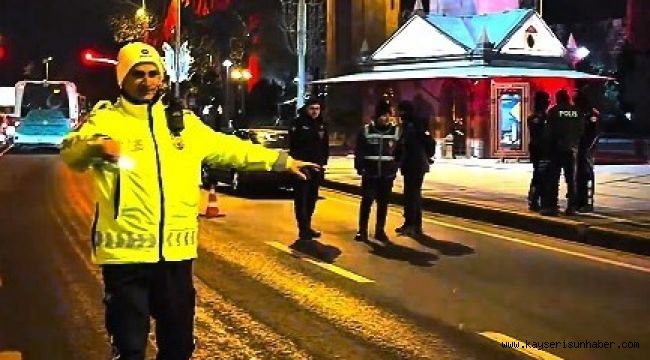Şok uygulamalarda aranan 10 kişi yakalandı