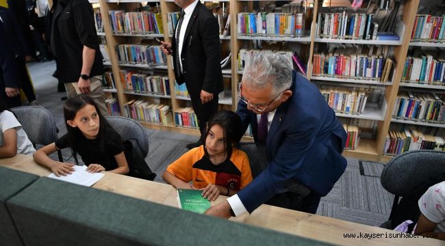Bakan Ersoy: "Kayseri'miz tarih boyunca ilim ve irfanın merkezi olmuş, sayısız âlim ve düşünür yetiştirmiş bir şehrimizdir"