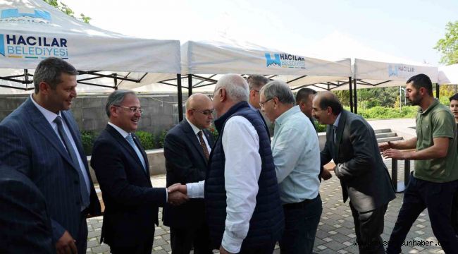 Başkan Özdoğan: "Kurban Bayramı, birlik ve beraberliğimizin en güzel vesilesidir"