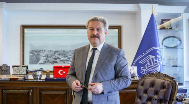 Başkan Palancıoğlu Babalar Günü'nü kutladı